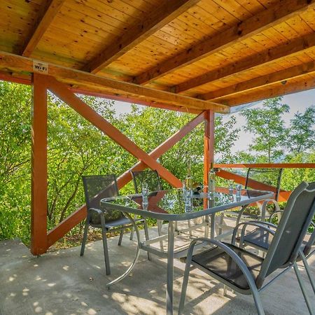 Panorama Apartmanhaz Esztergom Eksteriør bilde