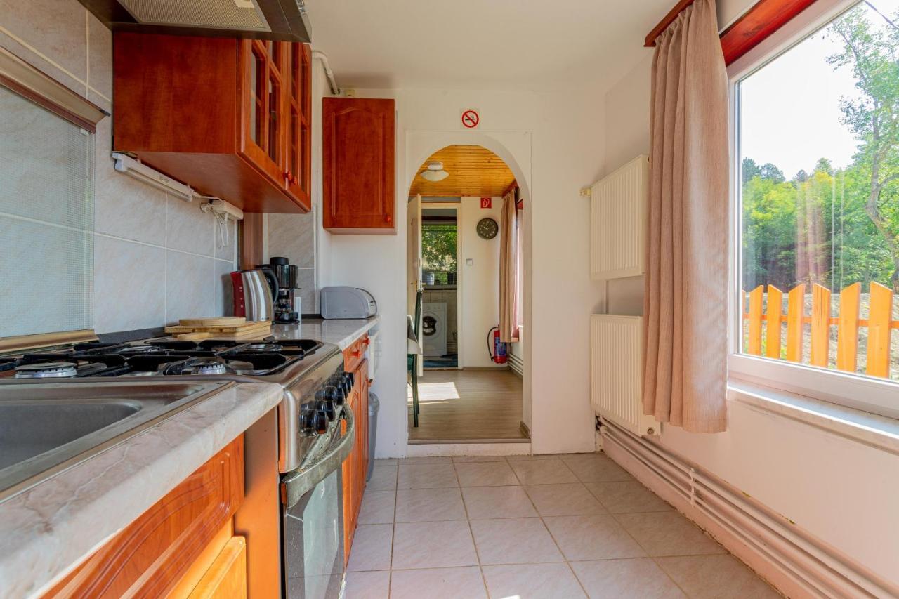 Panorama Apartmanhaz Esztergom Eksteriør bilde