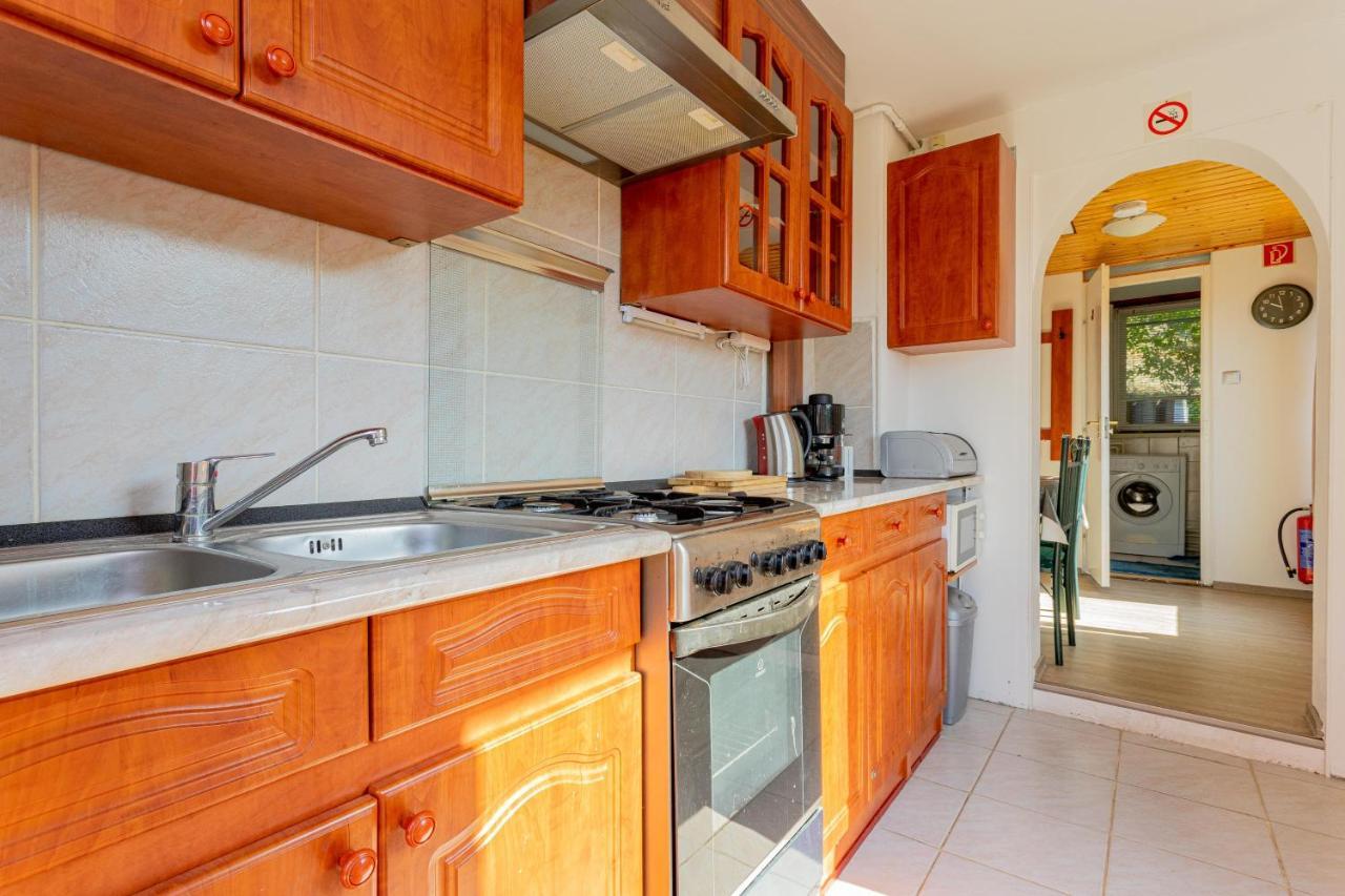 Panorama Apartmanhaz Esztergom Eksteriør bilde