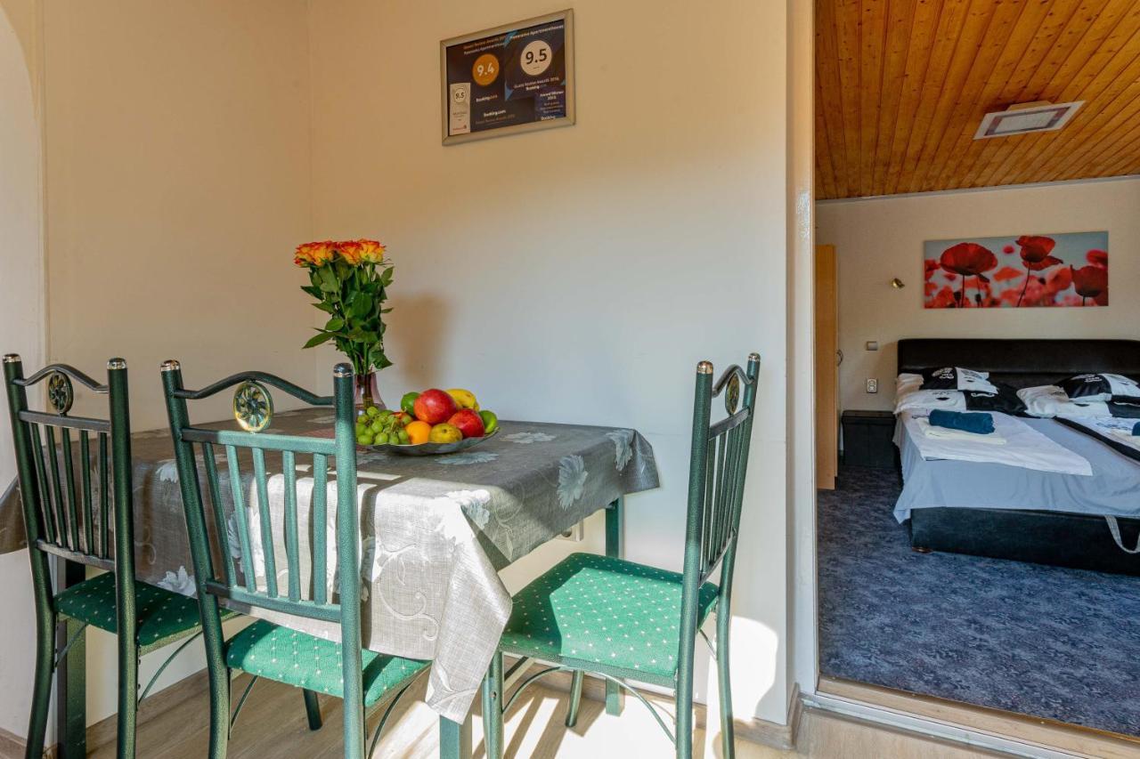 Panorama Apartmanhaz Esztergom Eksteriør bilde
