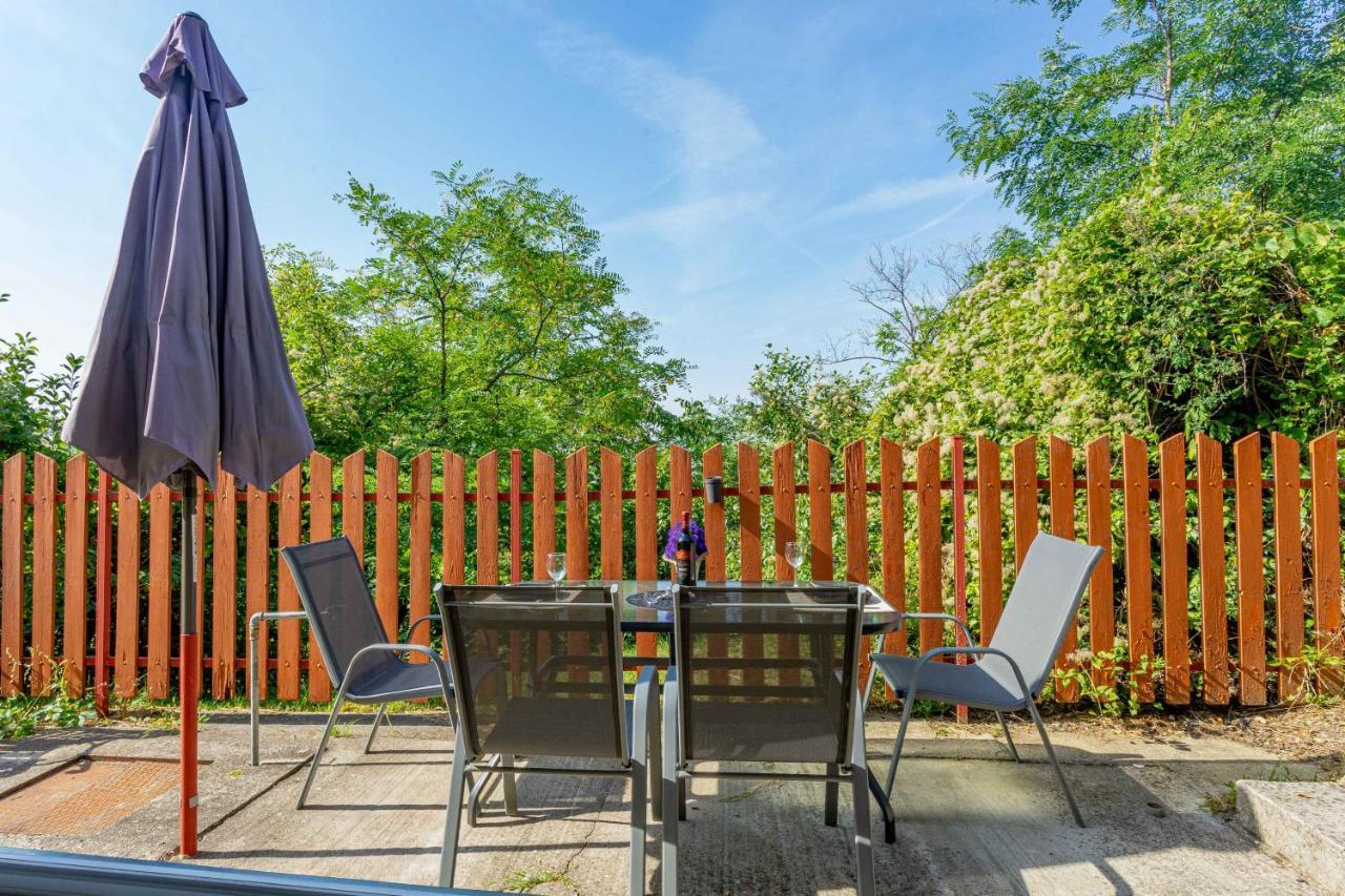 Panorama Apartmanhaz Esztergom Eksteriør bilde